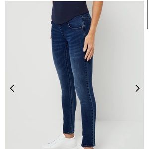 Skinny jeans maternity size small a pea in the pod